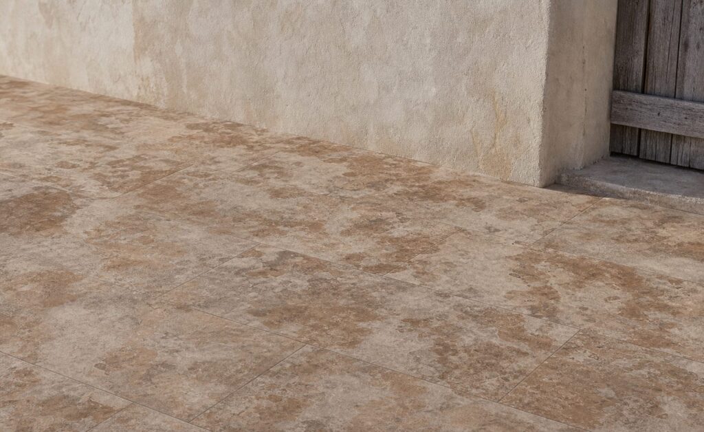 Tomettes & terre cuite Terra SINAI 60x120 - ambiance terrasse